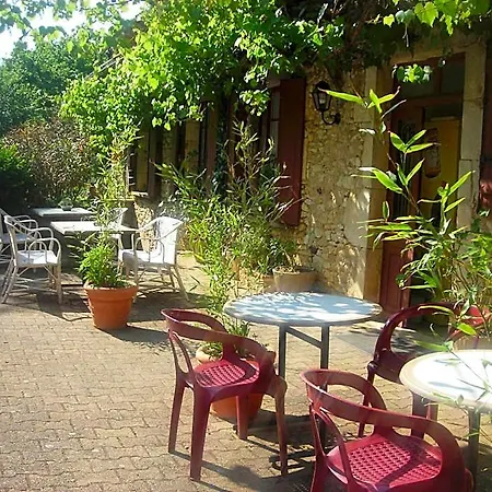 Chastrusse Hotel *