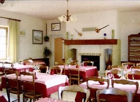 Chastrusse Hotel *